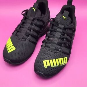 PUMA Men's Black and Neon Yellow Athletic Shoes